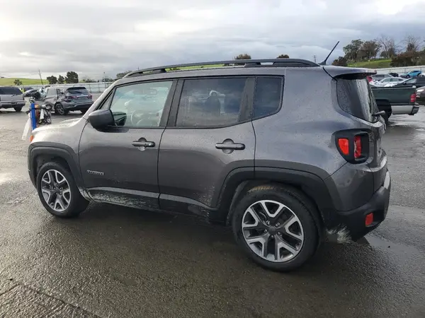 ZACCJABB6HPF43566 2017 JEEP RENEGADE - Image 2