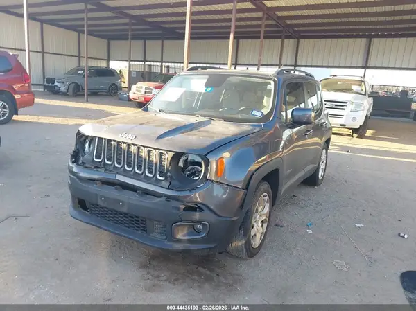 ZACCJABB6HPF46371 2017 JEEP RENEGADE - Image 2