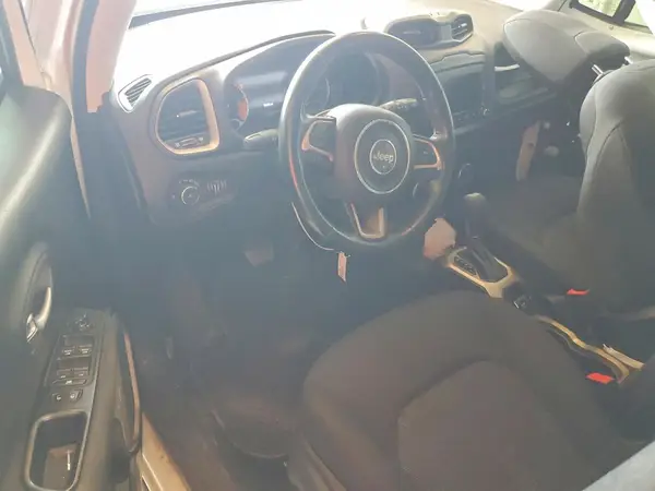 ZACCJABB6HPF51599 2017 JEEP RENEGADE - Image 8