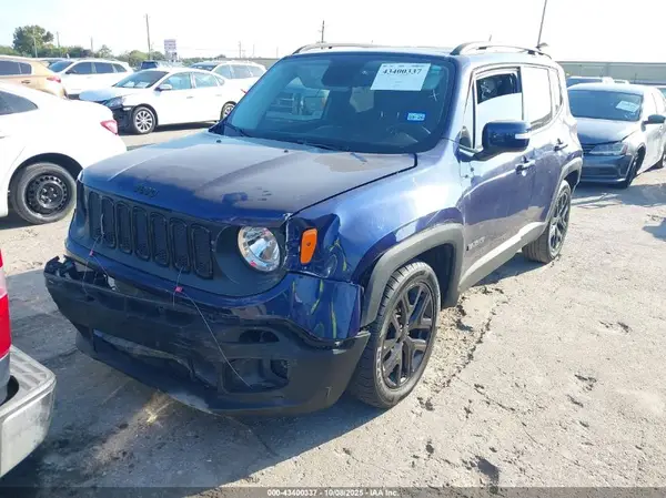 ZACCJABB6HPF76678 2017 JEEP RENEGADE - Image 2