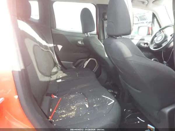 ZACCJABB6HPG18749 2017 JEEP RENEGADE - Image 8