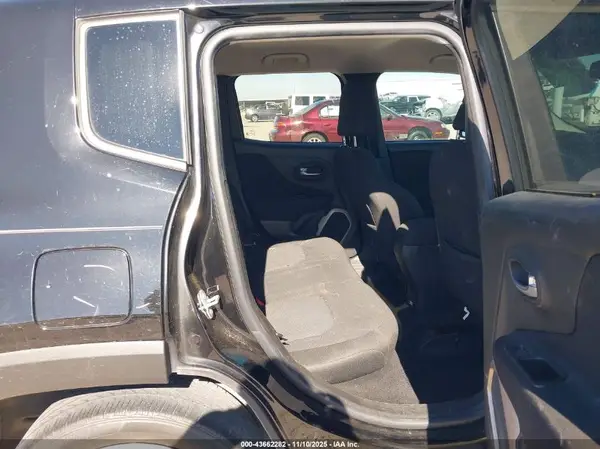 ZACCJABB6HPG21229 2017 JEEP RENEGADE - Image 8