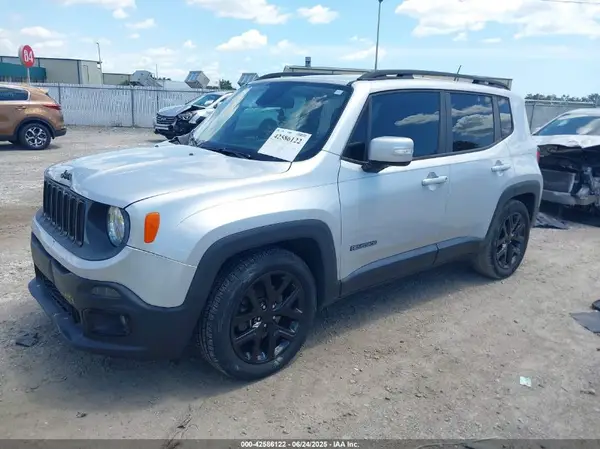 ZACCJABB6HPG23465 2017 JEEP RENEGADE - Image 2