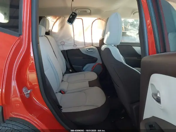 ZACCJABB6HPG37740 2017 JEEP RENEGADE - Image 8