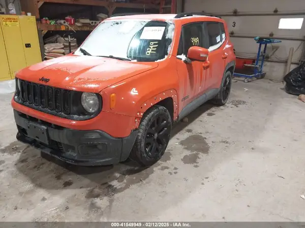 ZACCJABB6HPG41853 2017 JEEP RENEGADE - Image 2