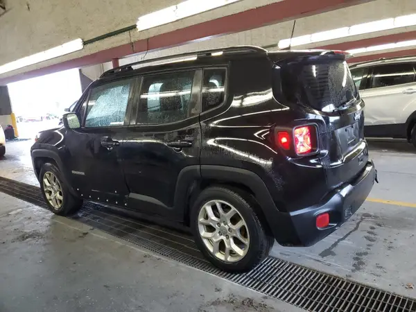 ZACCJABB6JPH00907 2018 JEEP RENEGADE - Image 2