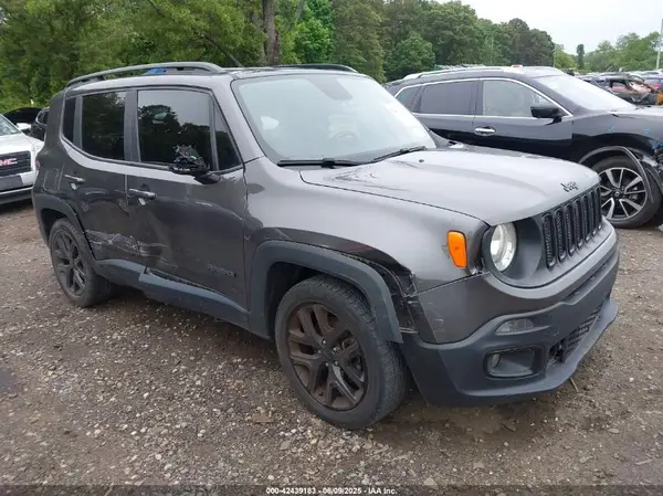ZACCJABB6JPH23913 2018 JEEP RENEGADE - Image 1