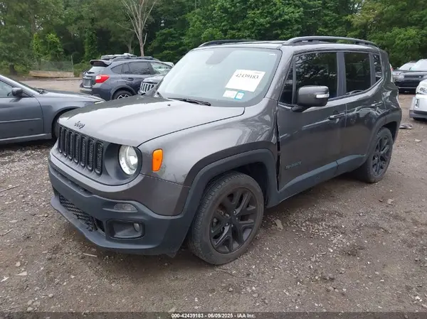 ZACCJABB6JPH23913 2018 JEEP RENEGADE - Image 2