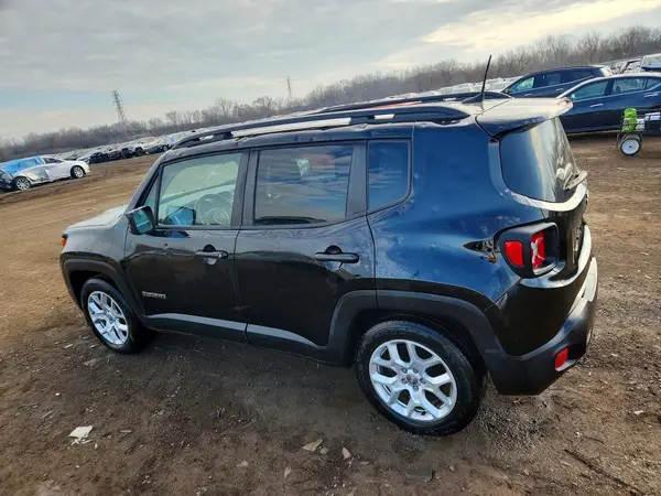 ZACCJABB6JPH58029 2018 JEEP RENEGADE - Image 2