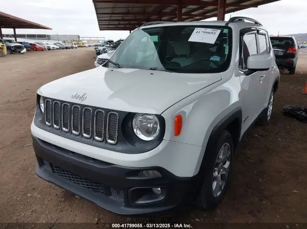 ZACCJABB6JPH92262 2018 JEEP RENEGADE - Image 2