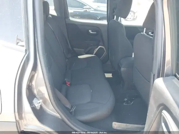 ZACCJABB7HPE56341 2017 JEEP RENEGADE - Image 8