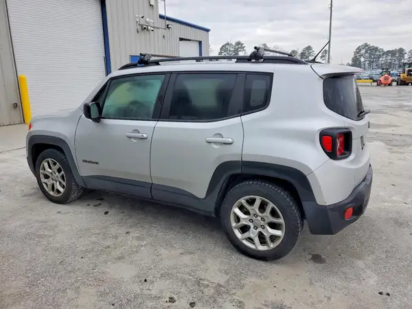 ZACCJABB7HPE58526 2017 JEEP RENEGADE - Image 2