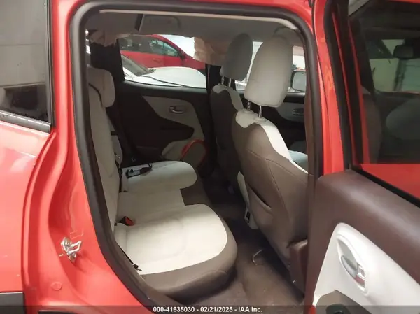 ZACCJABB7HPE63399 2017 JEEP RENEGADE - Image 8