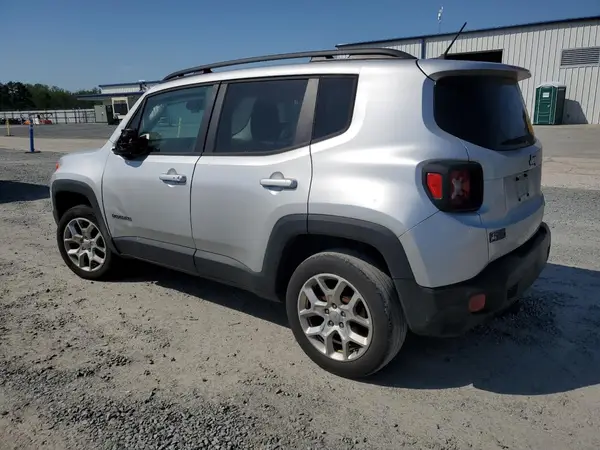 ZACCJABB7HPE91641 2017 JEEP RENEGADE - Image 2