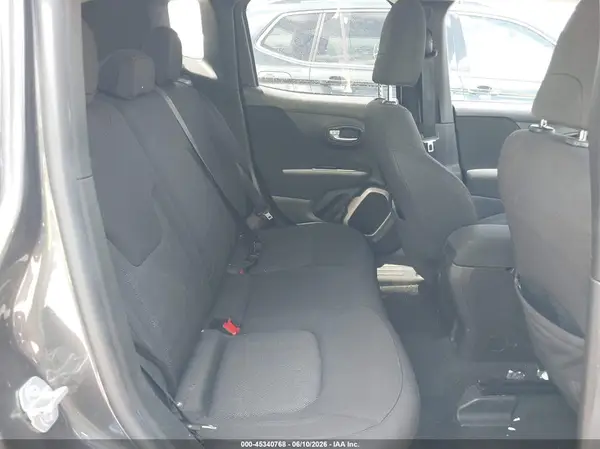 ZACCJABB7HPF86863 2017 JEEP RENEGADE - Image 8