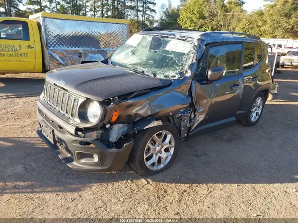 ZACCJABB7HPG22874 2017 JEEP RENEGADE - Image 2