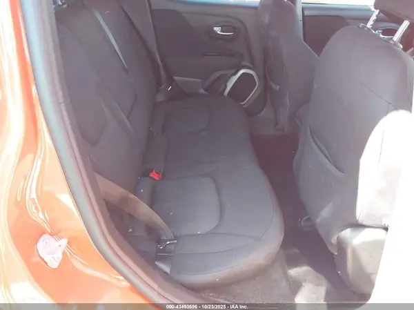 ZACCJABB7HPG28058 2017 JEEP RENEGADE - Image 8