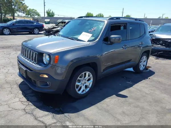 ZACCJABB7HPG42378 2017 JEEP RENEGADE - Image 2