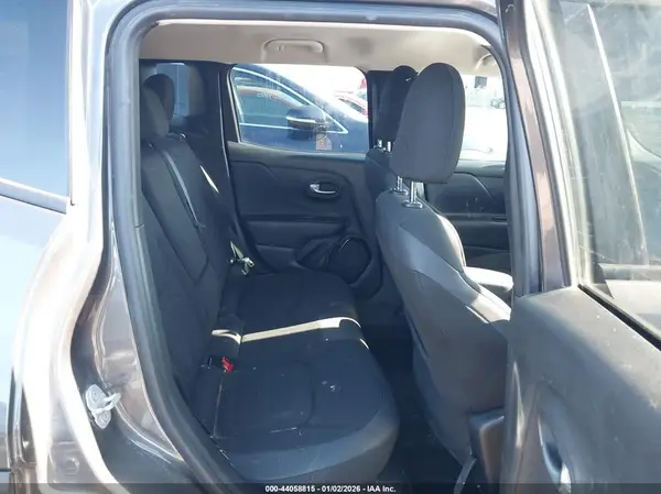 ZACCJABB7HPG47483 2017 JEEP RENEGADE - Image 8