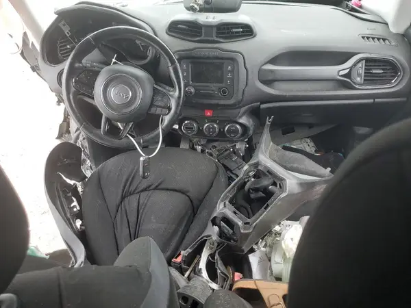 ZACCJABB7HPG47662 2017 JEEP RENEGADE - Image 8