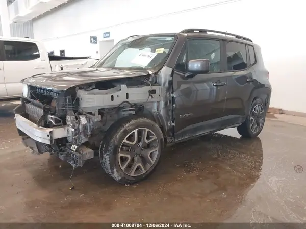 ZACCJABB7JPG90663 2018 JEEP RENEGADE - Image 2