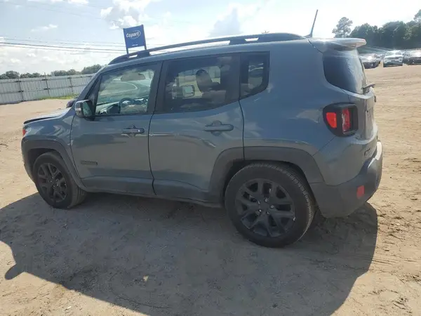 ZACCJABB7JPH04562 2018 JEEP RENEGADE - Image 2