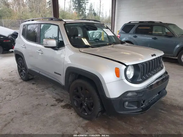 ZACCJABB7JPH18610 2018 JEEP RENEGADE - Image 1