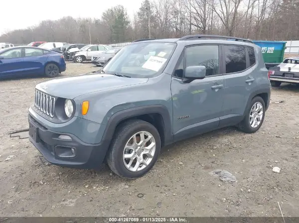 ZACCJABB7JPH22897 2018 JEEP RENEGADE - Image 2