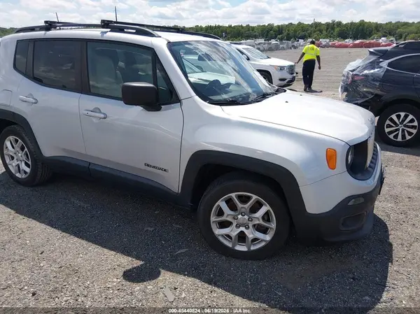 ZACCJABB7JPH23872 2018 JEEP RENEGADE - Image 1