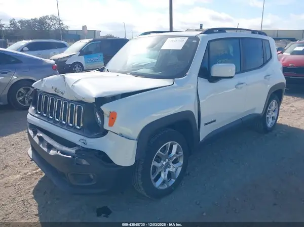 ZACCJABB7JPH24794 2018 JEEP RENEGADE - Image 2
