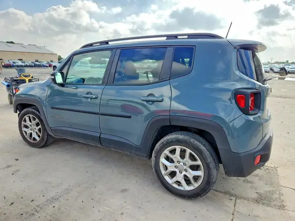 ZACCJABB7JPH37867 2018 JEEP RENEGADE - Image 2