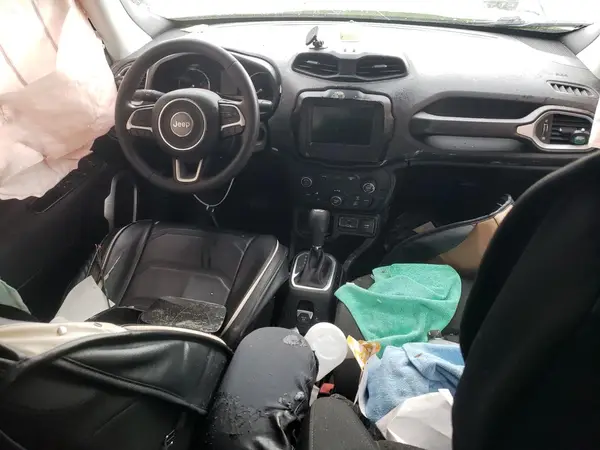 ZACCJABB7JPH38825 2018 JEEP RENEGADE - Image 8