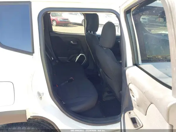 ZACCJABB7JPH58718 2018 JEEP RENEGADE - Image 8