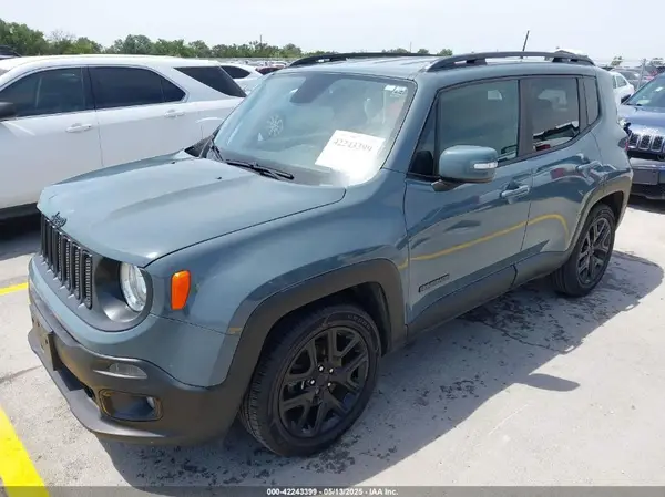 ZACCJABB7JPJ00331 2018 JEEP RENEGADE - Image 2