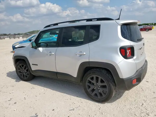 ZACCJABB7JPJ09465 2018 JEEP RENEGADE - Image 2