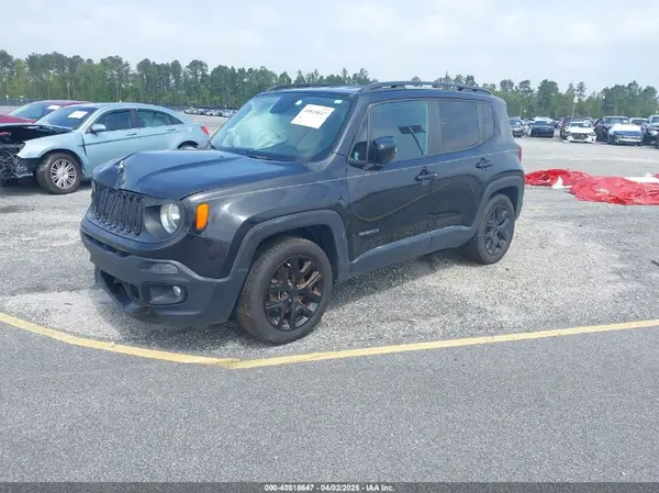 ZACCJABB7JPJ44622 2018 JEEP RENEGADE - Image 2