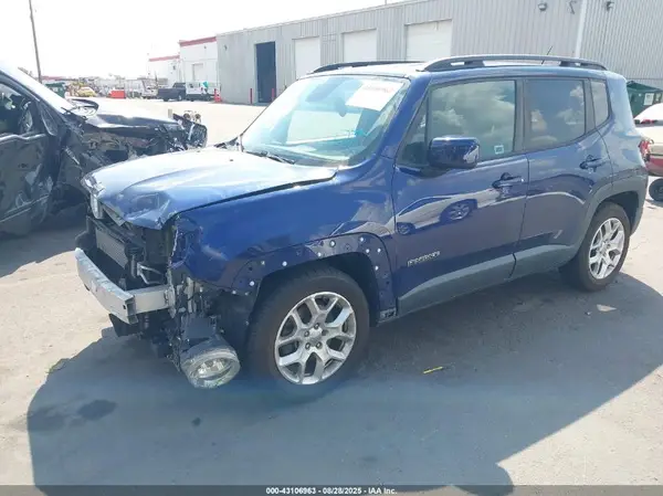 ZACCJABB8HPE80681 2017 JEEP RENEGADE - Image 2