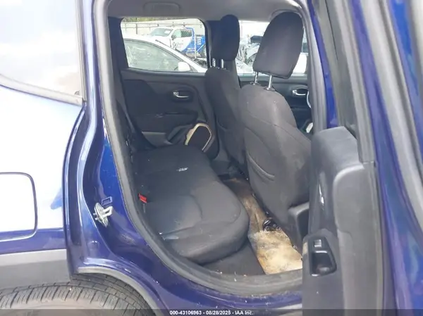 ZACCJABB8HPE80681 2017 JEEP RENEGADE - Image 8