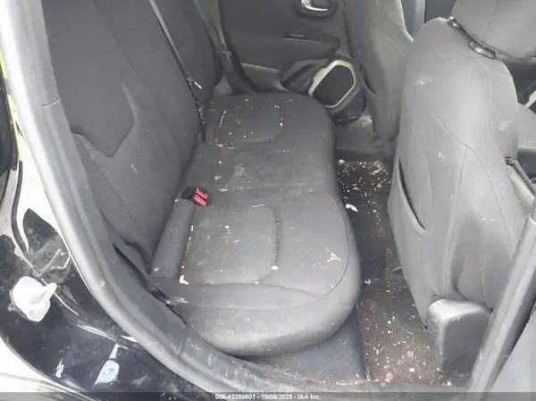 ZACCJABB8HPF48722 2017 JEEP RENEGADE - Image 8