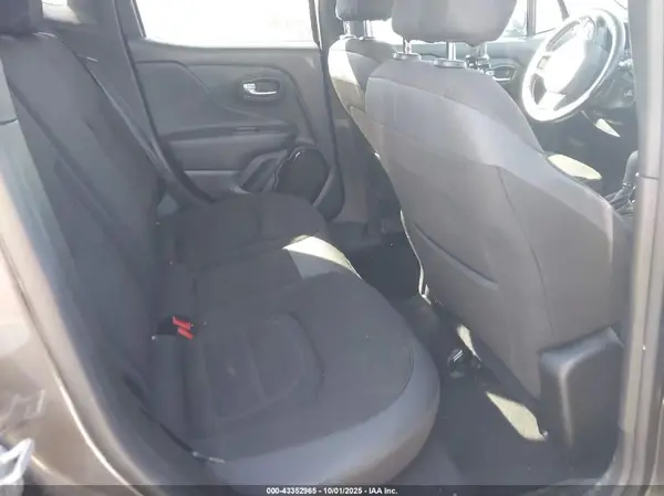 ZACCJABB8HPF50129 2017 JEEP RENEGADE - Image 8