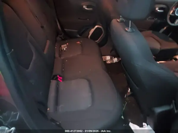 ZACCJABB8HPF94423 2017 JEEP RENEGADE - Image 8