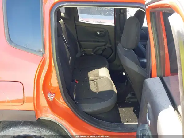 ZACCJABB8HPG08658 2017 JEEP RENEGADE - Image 8