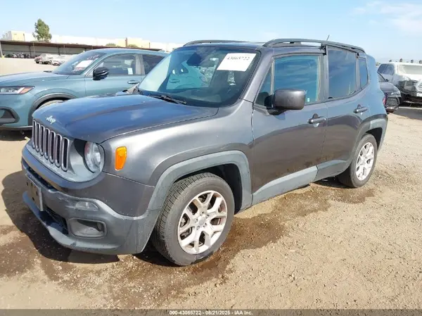 ZACCJABB8HPG43961 2017 JEEP RENEGADE - Image 2