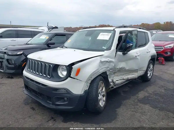 ZACCJABB8HPG45452 2017 JEEP RENEGADE - Image 2