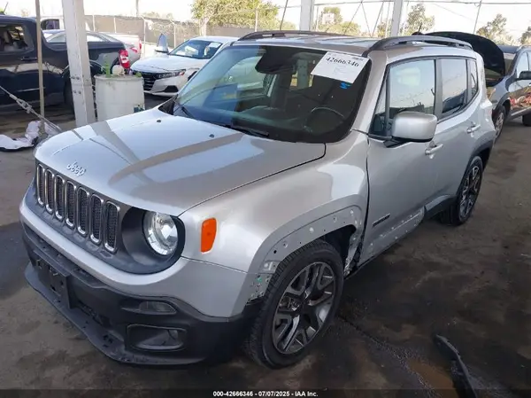 ZACCJABB8HPG49128 2017 JEEP RENEGADE - Image 2
