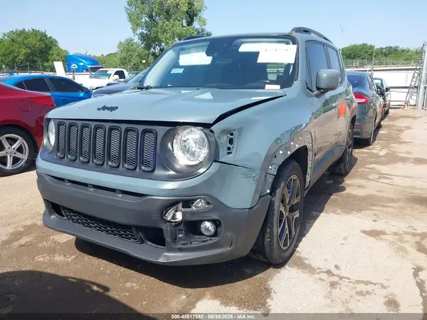 ZACCJABB8HPG60064 2017 JEEP RENEGADE - Image 2