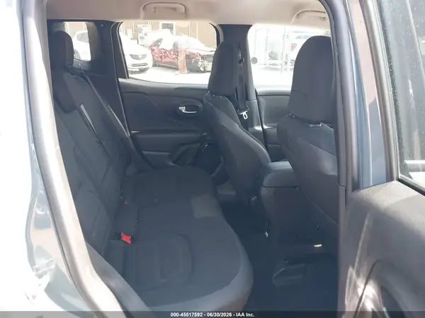 ZACCJABB8HPG60064 2017 JEEP RENEGADE - Image 8