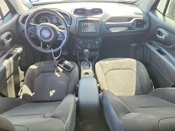 ZACCJABB8JPH04392 2018 JEEP RENEGADE - Image 8