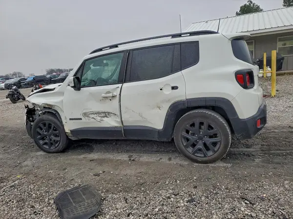 ZACCJABB8JPH22505 2018 JEEP RENEGADE - Image 2