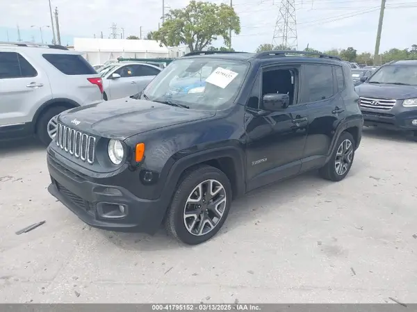 ZACCJABB8JPH38154 2018 JEEP RENEGADE - Image 2